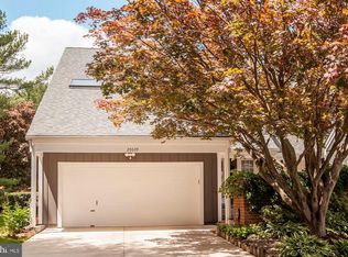 20639 Highland Hall Dr, Montgomery Village, MD 20886