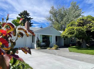 833 C St NW, Ephrata, WA 98823