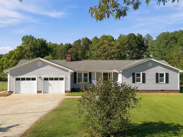 952 Pony Farm Rd, Clayton, NC 27520