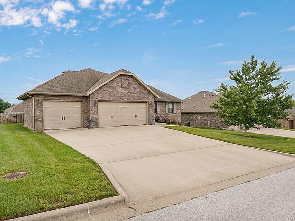 2nd image of 4318 E Kentbrook Drive