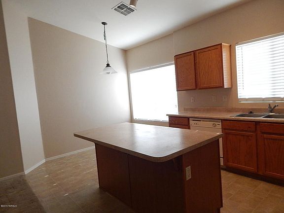 4th image of 516 E Camino Del Pinsapo