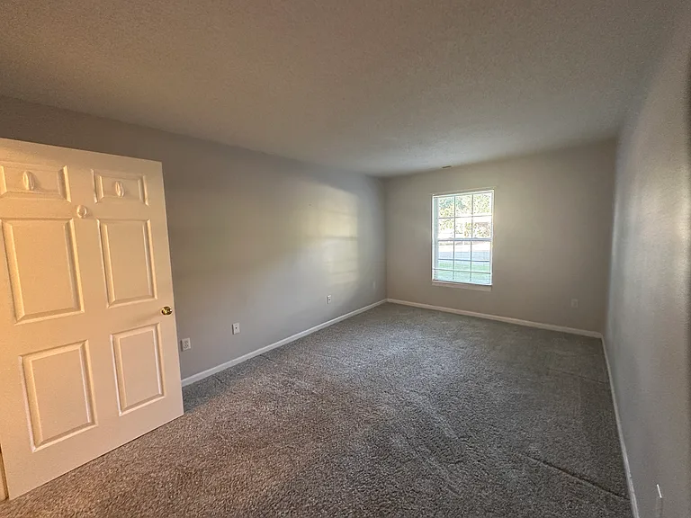 12101 Pinehurst Ln — Photo 12