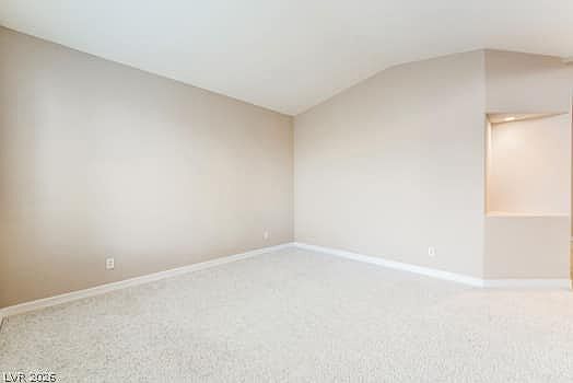 4th image of 1141 Heaton Ave