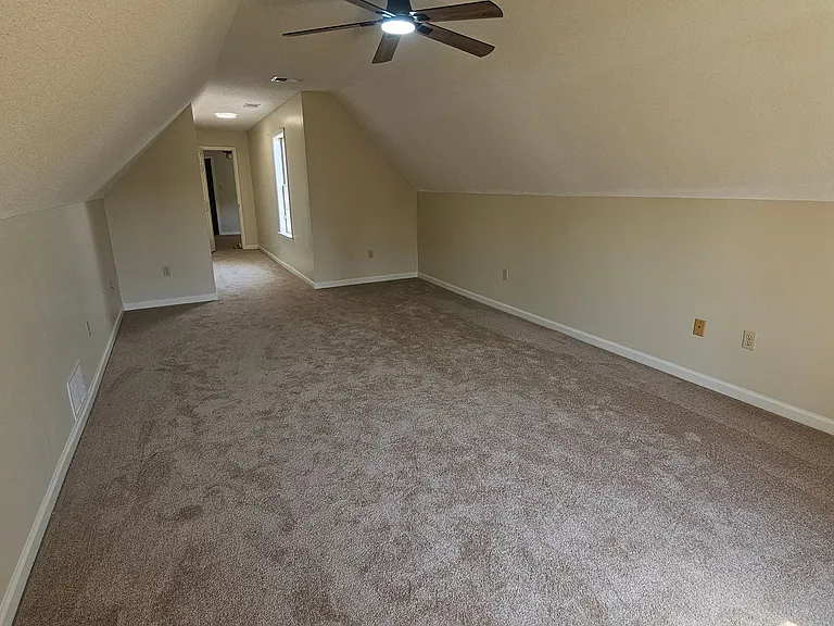 3888 Spring Lakes Cir — Photo 26