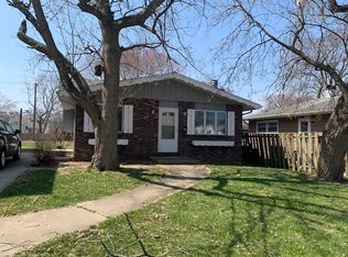 2606 Gilead Ave, Zion, IL 60099