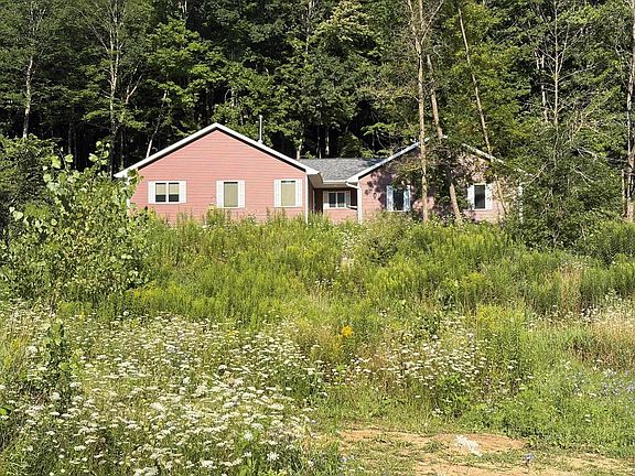 2nd image of 21881 Kale Rd