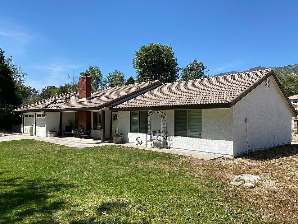 2nd image of 3704 W Meyers Rd