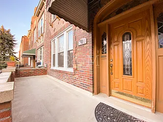 Rented by Brick&Mortar