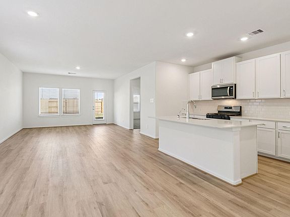 5th image of 5714 Adamite Way