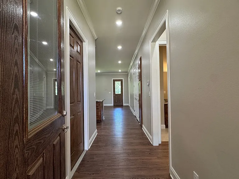 Creekview Estates — Photo 4