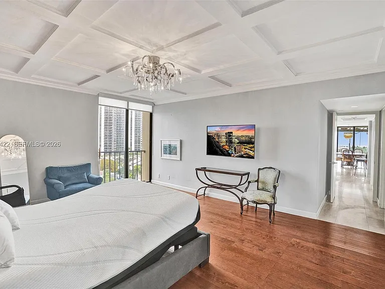 19355 Turnberry Way #8K — Photo 18
