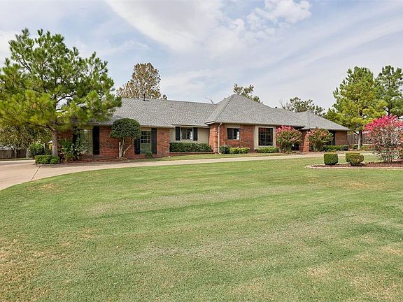 2nd image of 1119 Mockingbird Rd