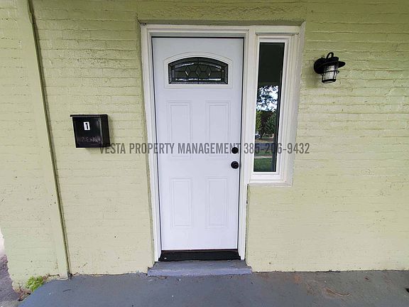 4th image of 2632 Madison Ave #1