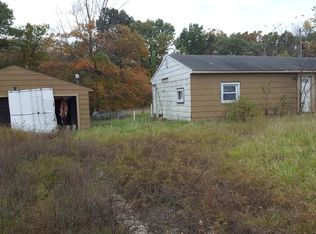 32711 S State Route 7, Creighton, MO 64739