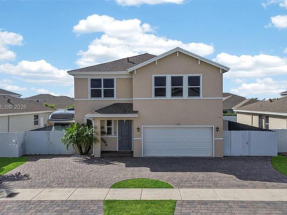 2nd image of 13270 SW 272nd St