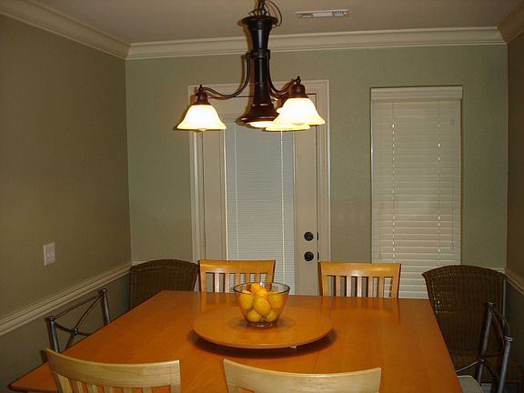 3rd image of 291 293 Copper Oaks Dr