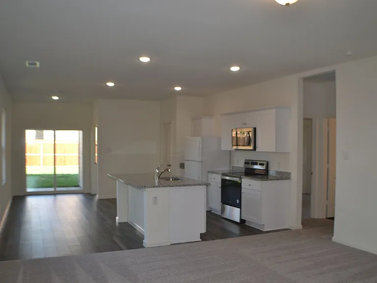 6417 Bishop Dr — Photo 3