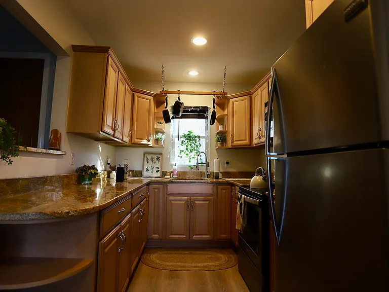 Sterling Pl — Photo 33