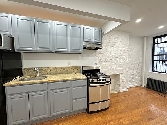 4th image of 153 Avenue A #13H