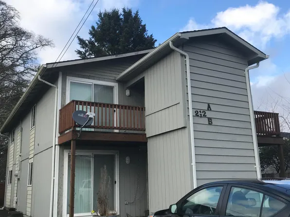 212 16th St NE #A, Long Beach, WA 98631