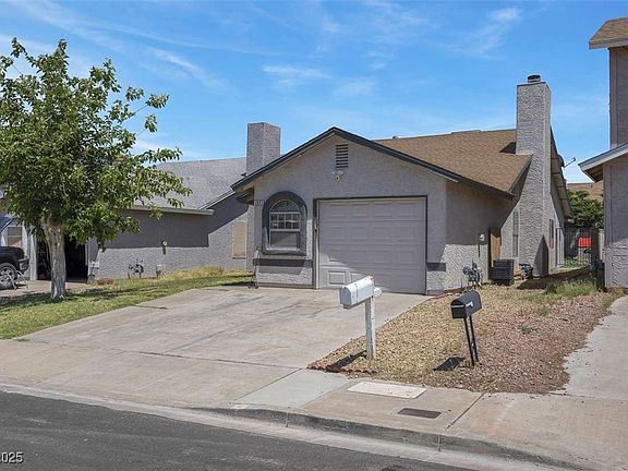 2nd image of 1622 Lorna Dr