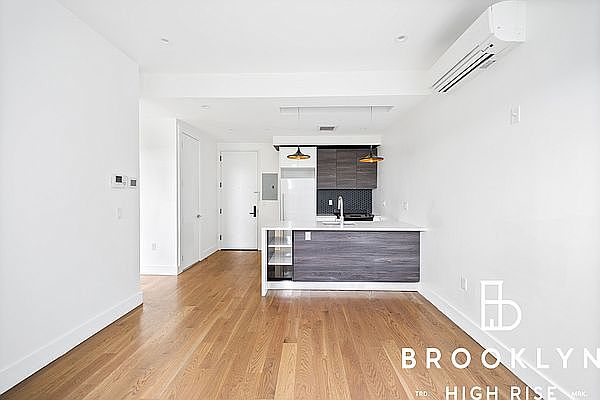1st image of 530 Midwood St APT 6D