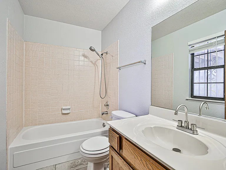 1608 Barrel Cactus Ct — Photo 9