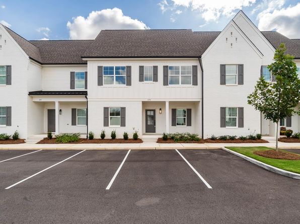 636 Cottage Grove Cir #1