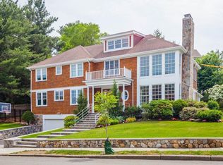 25 Sky View Cir, Newton, MA 02459