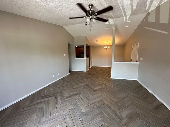5th image of 2303 W Michigan Ave APT D5