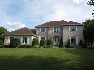 1457 Sand Creek Dr, Chesterton, IN 46304