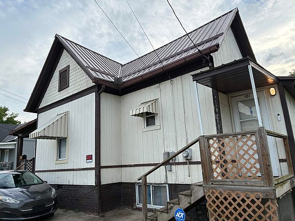5th image of 101 Denham St