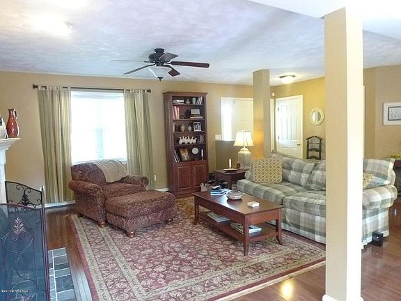 4th image of 315 Howery St