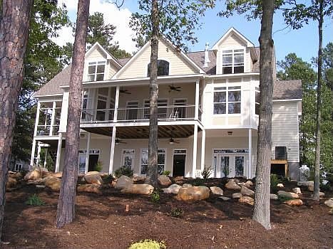 1st image of 564 Butler Dr