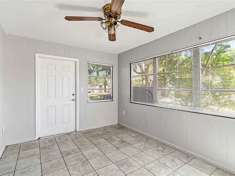 308 Lantana Ave — Photo 11