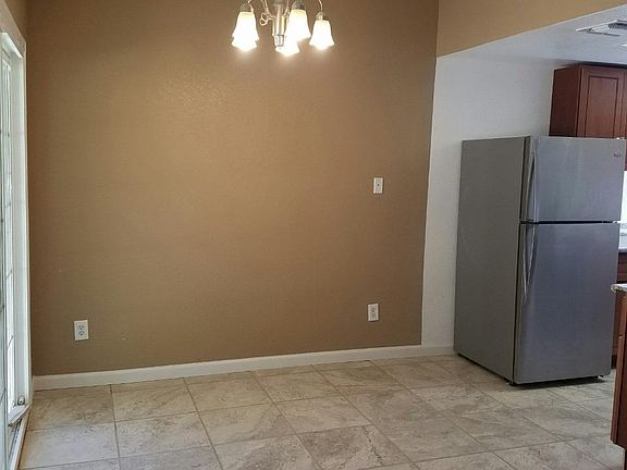 4th image of 8625 Danridge Dr