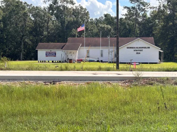 13634 Highway 69 N #N, Village Mills, TX 77663
