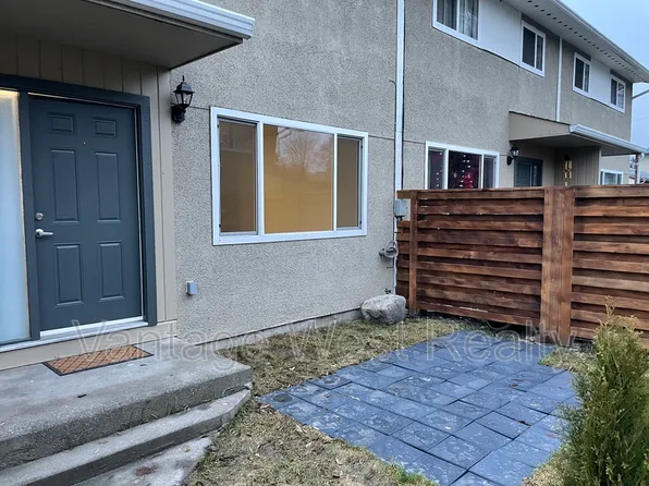 3713 24th Ave #2, Vernon, BC V1T 1L7
