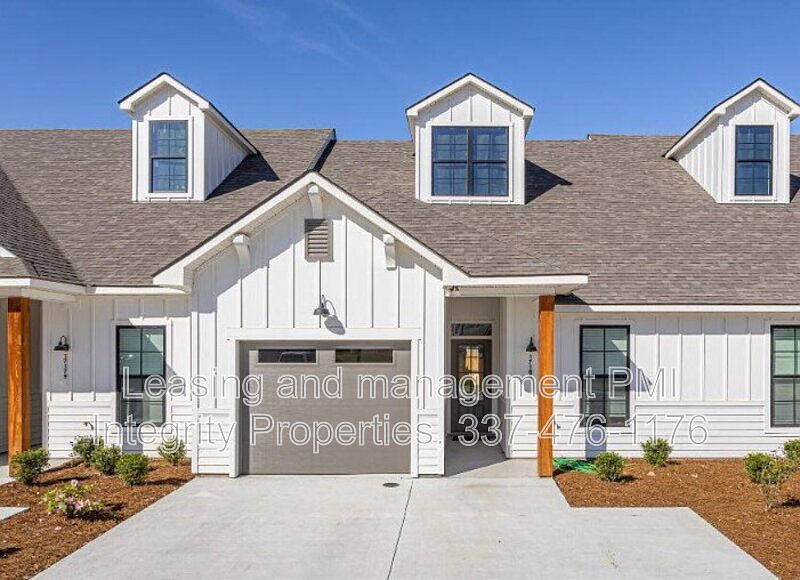 1st image of 108 Foster Grove Dr