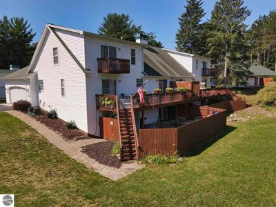 5485 Millbrook Dr, Williamsburg, MI, 49690