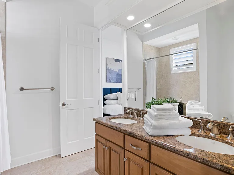 4130 Causeway Vista Dr — Photo 16