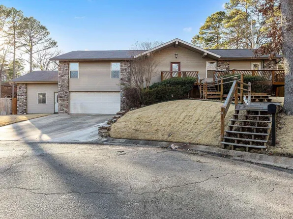 14 Zibilla Ct, Little Rock, AR 72227