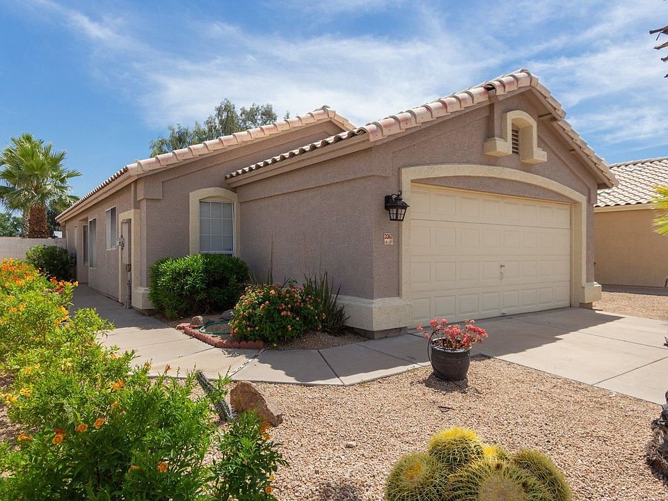 1st image of 3367 E Kelton Ln