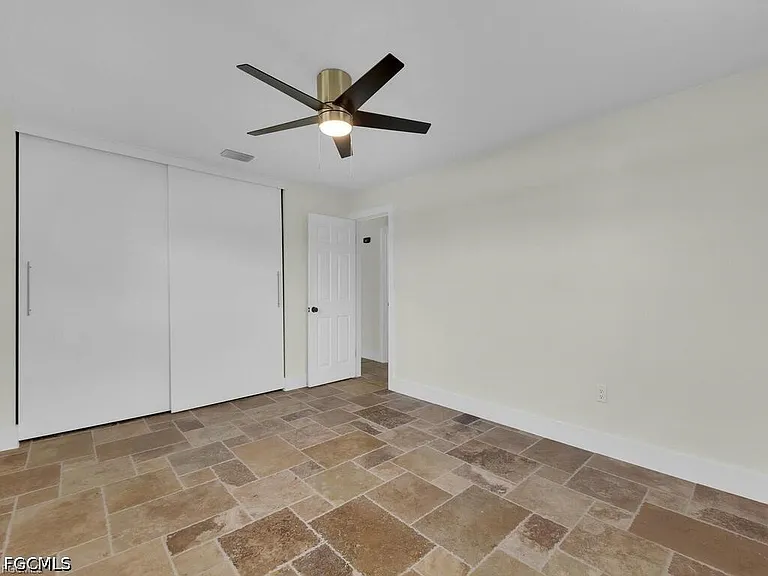 2224 Aldridge Ave — Photo 17