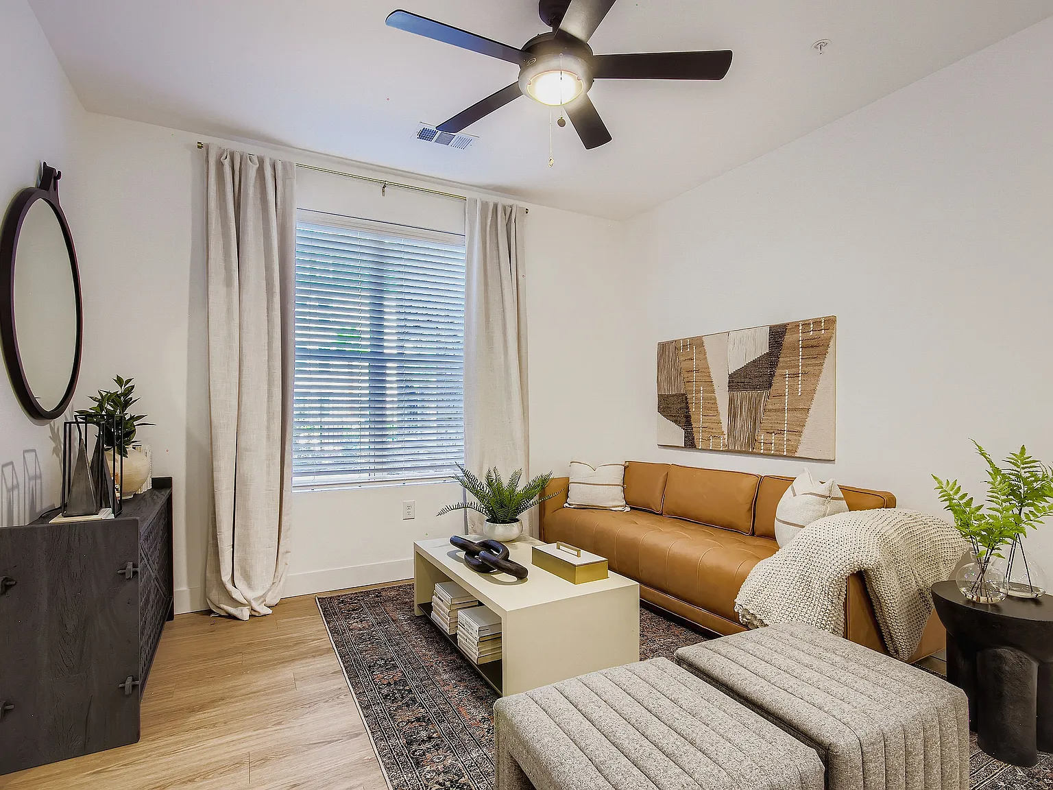 Agave Ranch Modern Apartments — Photo 3