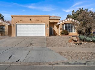 6511 Honeylocust Ave NW, Albuquerque, NM 87121
