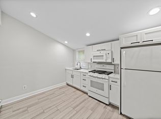 238 Neponset St #1, Canton, MA 02021