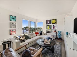 518 E Windsor Rd #305, Glendale, CA 91205