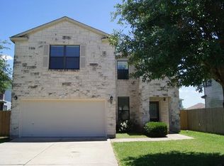 107 Comal Cv, Elgin, TX 78621