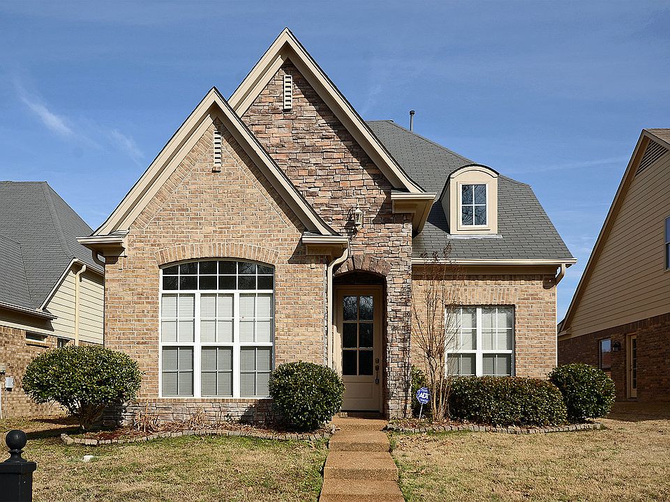 1st image of 7946 Parkmont Dr
